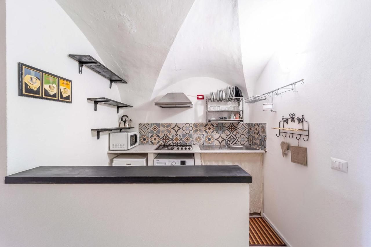 Casa Gilbert 101 Apartment Алгеро Екстериор снимка
